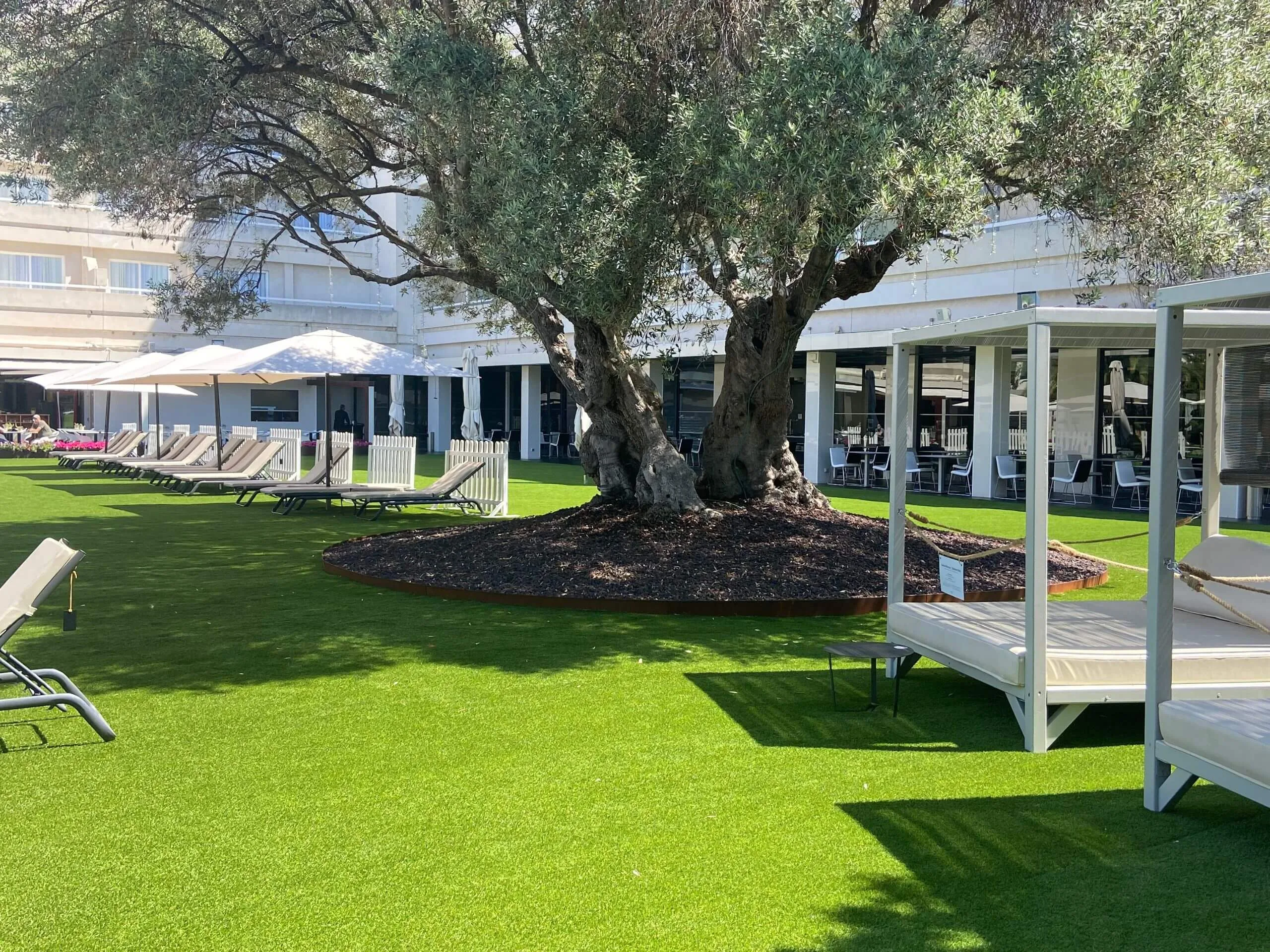 Construcción de jardines en Sitges
