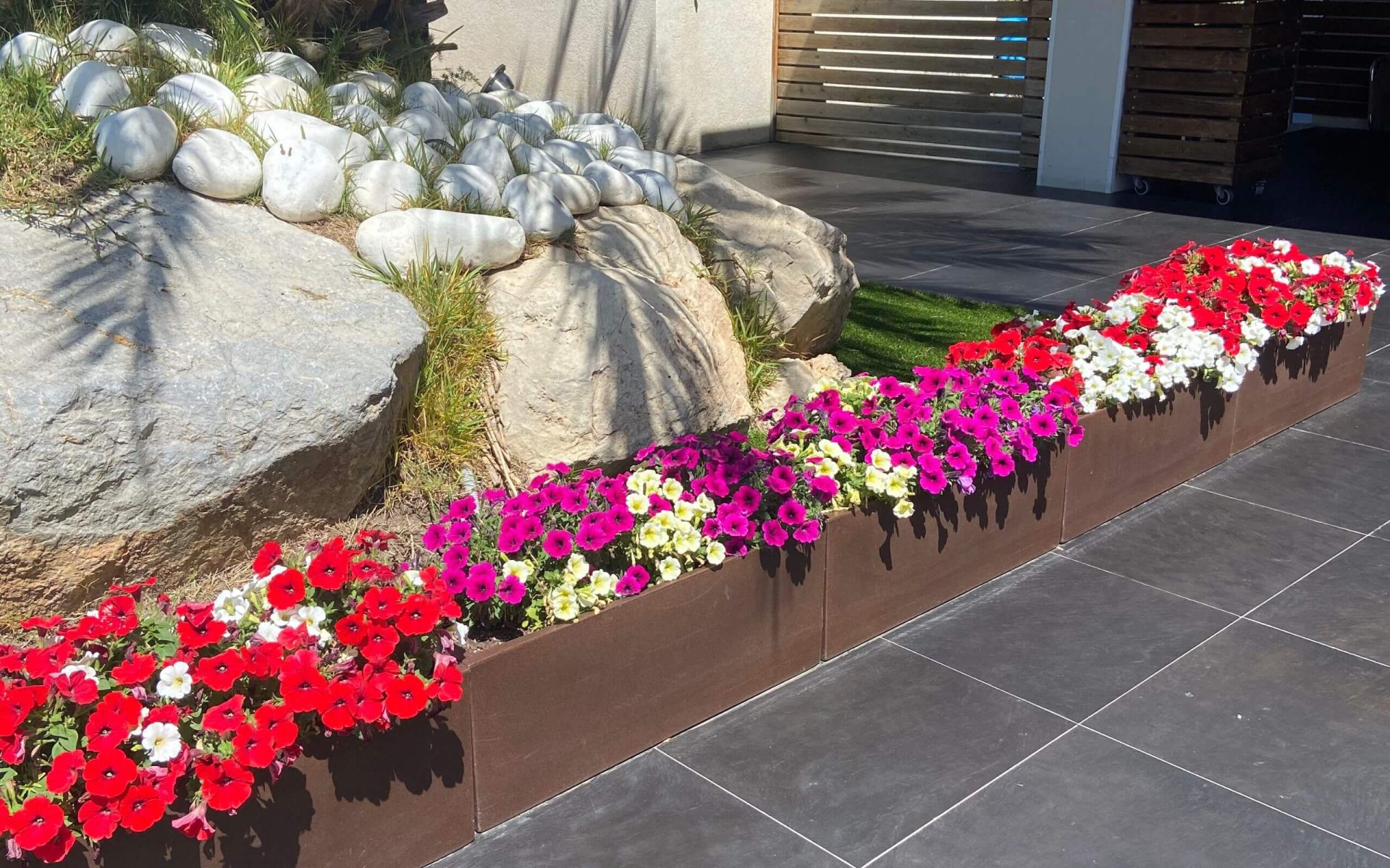 Construcción de jardines en Sitges 2